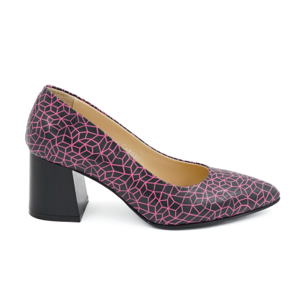 Lichidare stocuri - Pantofi dama din piele naturala neagra cu imprimeu fucsia, cu varf ascutit stiletto si toc mic gros de 6 cm 6057-9-26