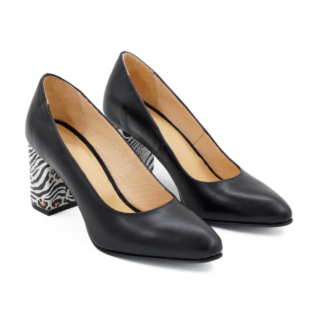 Pantofi dama din piele naturala neagra, cu varf ascutit si toc mediu gros imbracat de 7 cm 0449-11-26 [2]