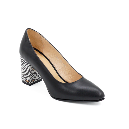 Pantofi dama din piele naturala neagra, cu varf ascutit si toc mediu gros imbracat de 7 cm 0449-11-26 [1]