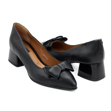 Pantofi dama din piele naturala neagra, cu varf ascutit stiletto si toc mic imbracat de 4 cm 62420-5-26 [3]