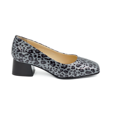 Pantofi dama - Pantofi dama din piele naturala lacuita gri cu imprimeu leopard, cu varf patrat si toc mic gros de 4 cm 4069-6-26