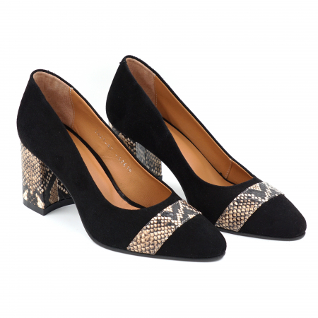 Pantofi dama din piele naturala intoarsa neagra si cu imprimeu sarpe maro cu negru cu varf ascutit si toc mediu gros imbracat de 7 cm 52619-25 [1]