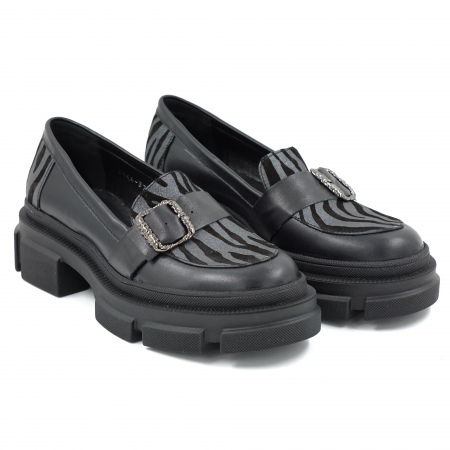 Pantofi dama casual loafers din piele naturala neagra si cu imprimeu zebra nerguc cu argintiu cu varf rotund si talpa de 4 cm 51325-25 [2]