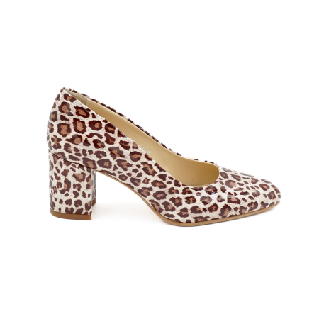 Pantofi dama - Pantofi dama din piele naturala cu imprimeu leopard, cu varf ascutit si toc mic gros imbracat de 6 cm 0700-4-26