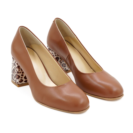 Pantofi dama din piele naturala maro coniac cu varf rotund si toc mic gros imbracat de 6 cm 6065-3-26 [2]
