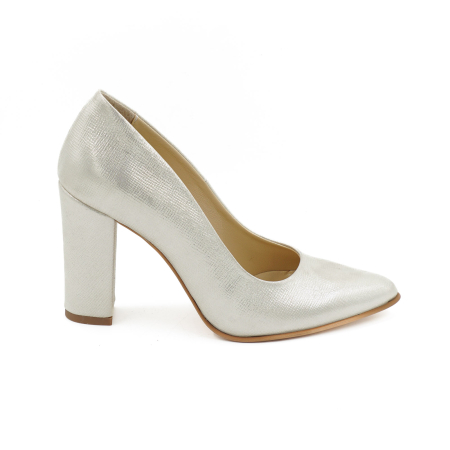 Lichidare stocuri - Pantofi dama din piele naturala albastru deschis bleu sidefat, cu varf ascutit stiletto si toc inalt gros imbracat de 9 cm 1159-26