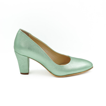 Pantofi dama - Pantofi dama din piele naturala verde deschis sidefat, cu varf ascutit si toc mediu gros imbracat de 7 cm 0449-13-26
