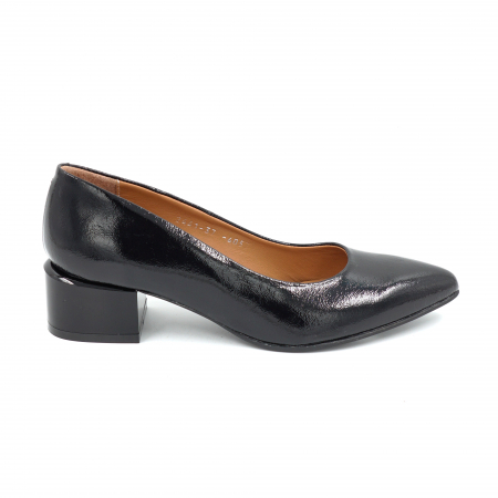 Pantofi elegant & office dama - Pantofi dama din piele naturala neagra lacuita cu varf ascutit stileto si toc mic gros 4 cm 4057-25