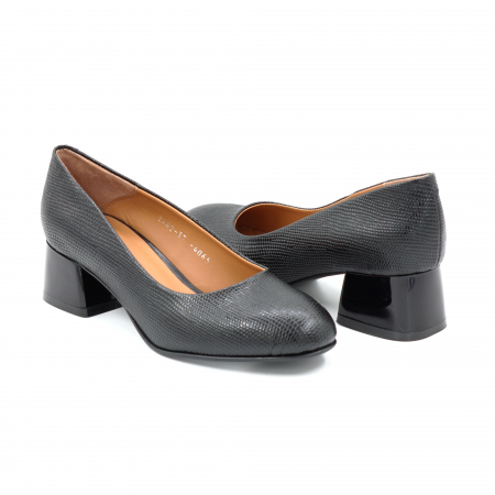 Pantofi dama din piele naturala neagra cu imprimeu cu varf rotund si  toc mic gros 4 cm  4065-25 [3]