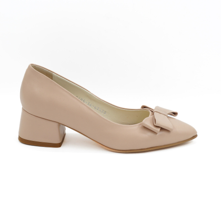 Pantofi dama - Pantofi dama din piele naturala nude roze, cu varf ascutit stiletto si toc mic imbracat de 4 cm 62420-4-26