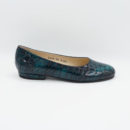 Dama - Pantofi dama tip balerini din piele naturala lacuita croco verde inchis, cu varf rotund si toc mic gros imbracat 1 cm 0125-26