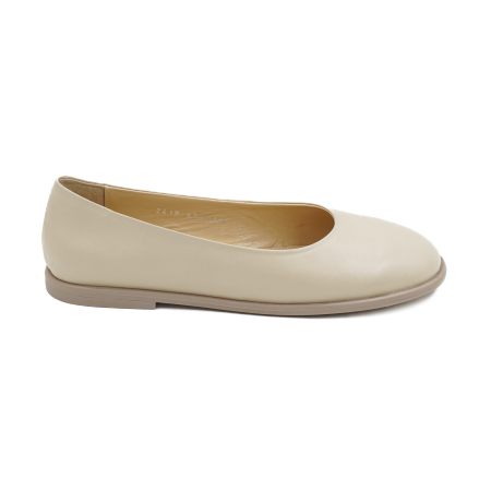 Lichidare stocuri - Pantofi dama tip barefoot gen balerini din piele naturala lacuita bej cappucino cu varf rotund si talpa de 1 cm 0081-26