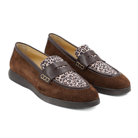 Pantofi dama tip loafers din piele naturala intoarsa maro ciocolata si cu imprimeu leopard, cu varf rotund si talpa de 2 cm 51526-2-26 [2]