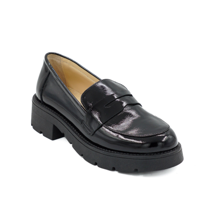 Pantofi dama tip loafers din piele naturala lacuita neagra cu varf rotund si talpa de 4 cm 55525-1-26 [1]