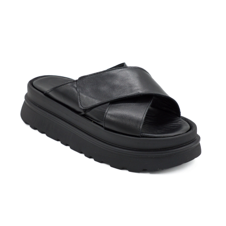 Sabot dama din piele naturala neagra, cu varf rotund si talpa inalta 4 cm 0726-3-26 [1]