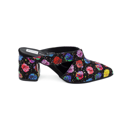Sandale casual & sport dama - Saboti dama din piele naturala neagra cu imprimeu floral, cu varf ascutit stiletto si toc mic gros imbracat 6 cm 2926-8-26