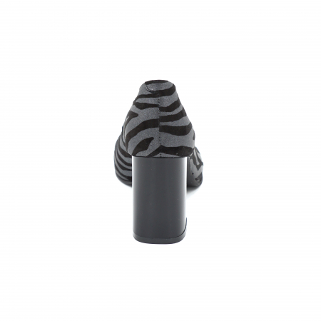 Panotif decupati dama din piele naturala cu imprimeu negru cu argintiu cu varf rotund si toc mediu de 8 cm 1027-2-25 [2]