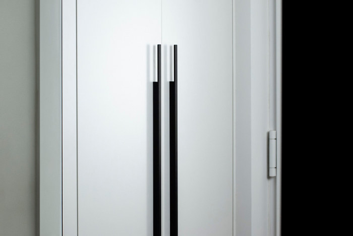 Maner metalic negru periat 708.15 [3]