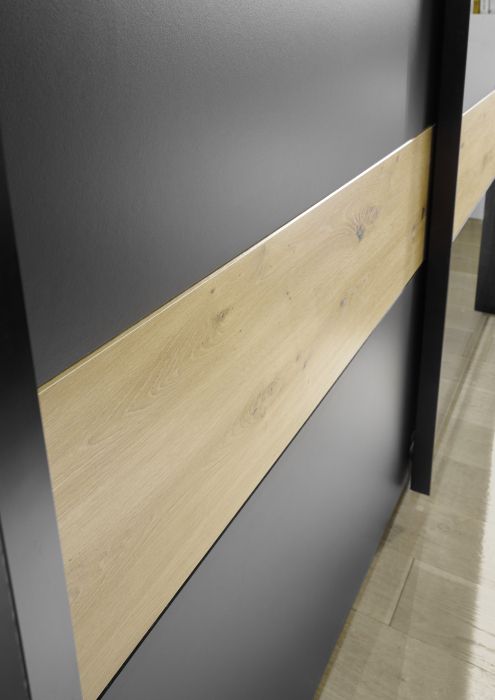STARLIGHT, Dulap culoare gri antracit spre negru cu insertii stejar artisan, (Lxadxh): 225x60x215 cm. [7]