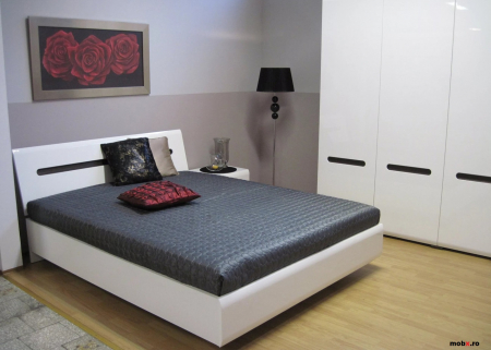 Dormitor AZTECA Set-A, (dulap 3U 180 + pat 160 + 2 noptiere 2S) culoare alb lucios. [8]