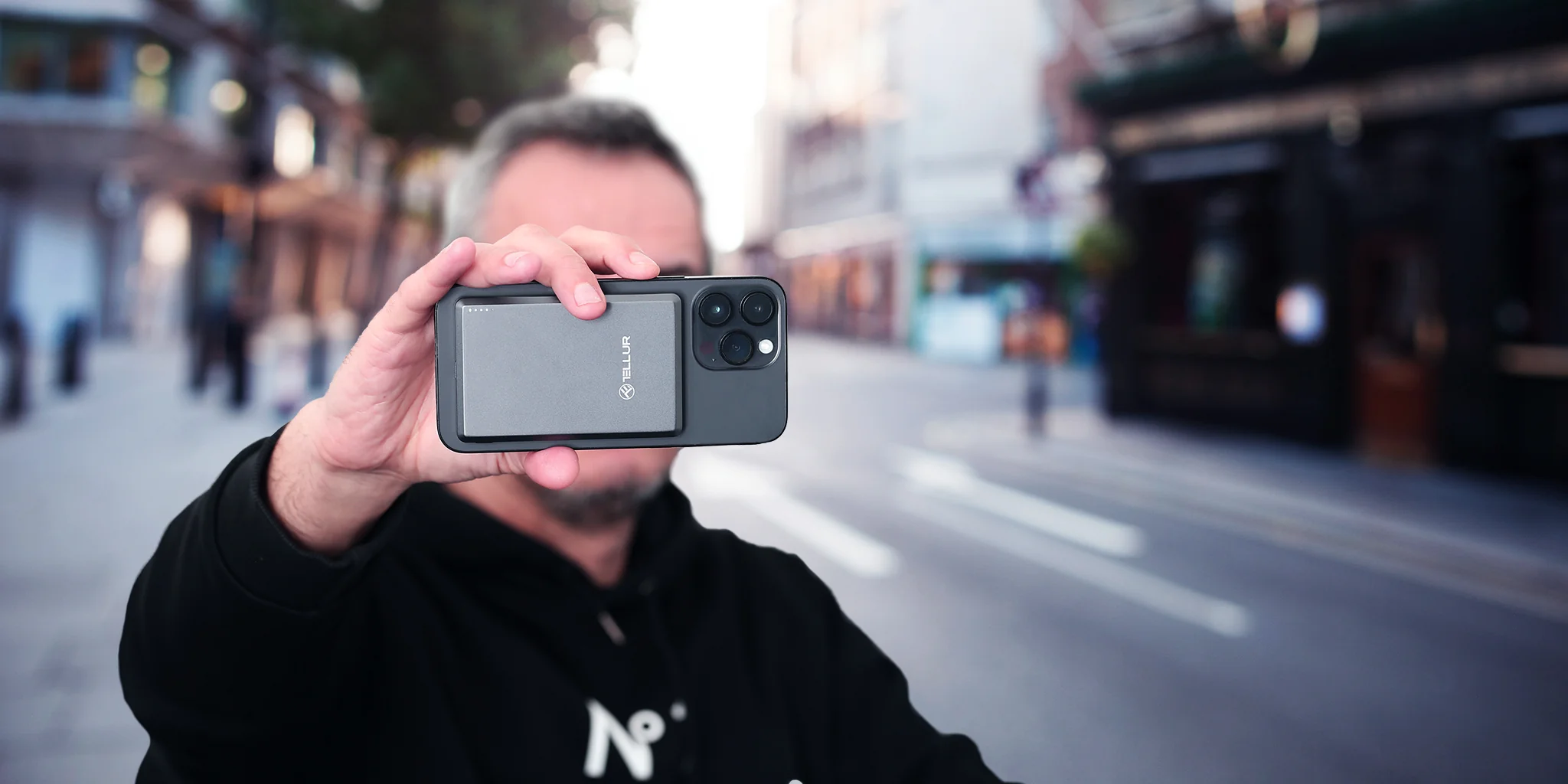 Baterie externa iPhone Magsafe descriere 1