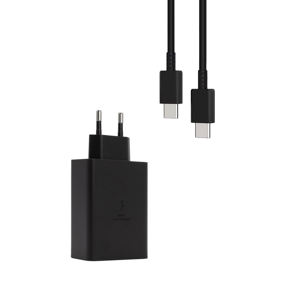 Încărcător USB-C 65W PD cu Cablu USB Type-C la Type-C 5A 1m Negru – Încărcare Rapidă pentru Laptop și Telefon Încărcător USB-C 65W Power Delivery cu cablu Type-C inclus Dacă îți dorești un încărcător performant care poate alimenta atât telefonul, cât și laptopul, acest model de 65W USB Power Delivery este alegerea ideală. Pachetul include un încărcător USB-C de 65W și un cablu USB Type-C la Type-C de 1 metru, 5A, astfel încât îl poți utiliza imediat fără achiziții suplimentare. Încărcătoarele USB-C de 65W sunt potrivite pentru smartphone-uri, tablete și multe laptopuri compatibile cu USB-C Power Delivery. Compatibil cu o gamă largă de dispozitive Compatibil cu: iPhone 15, 16 și 17 (toate versiunile) Samsung Galaxy S, Galaxy A și Galaxy Z Xiaomi Redmi POCO Huawei Honor Motorola Google Pixel OnePlus Nothing Phone OPPO Vivo Realme Nokia Oukitel Fossibot ZTE iHunt iPad cu USB-C MacBook Air MacBook Pro Lenovo ASUS Acer Dell HP și alte laptopuri compatibile cu încărcarea prin USB-C. Încărcare rapidă de până la 65W Tehnologia USB Power Delivery (PD) livrează până la 65W, permițând încărcarea rapidă a telefoanelor, tabletelor și laptopurilor compatibile. Cablul USB-C inclus suportă curent de până la 5A, fiind conceput pentru încărcare rapidă și alimentare stabilă. Cablu USB-C inclus Pachetul conține: Încărcător USB-C 65W Cablu USB Type-C la Type-C Lungime cablu: 1 metru Curent maxim cablu: 5A Culoare: Negru Protecții inteligente Încărcătorul oferă protecție împotriva: supratensiunii supracurentului supraîncălzirii scurtcircuitului suprasarcinii Aceste funcții contribuie la încărcarea sigură și la protejarea bateriei dispozitivului. Avantaje Putere maximă 65W USB Power Delivery (PD) Cablu USB-C la USB-C inclus Cablu de 5A Lungime cablu 1 metru Compatibil cu telefoane, tablete și laptopuri Compatibil cu MacBook și iPad Design compact Culoare neagră Ideal pentru acasă, birou și călătorii Specificații tehnice Tip produs: Încărcător de priză Putere maximă: 65W Tehnologie: USB Power Delivery (PD) Port ieșire: USB Type-C Cablu inclus: USB Type-C la USB Type-C Lungime cablu: 1 m Curent maxim cablu: 5A Culoare: Negru Alimentare: 100–240V AC Acest încărcător este alegerea ideală pentru cei care doresc un singur adaptor capabil să încarce rapid atât telefonul, cât și tableta sau laptopul, oferind performanță, siguranță și compatibilitate extinsă.