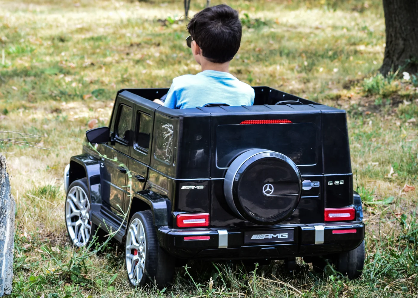 Masina copii 143cm x 82cm  electrica 4x4, 180w 12v, control parental, max 80kg, copii 3-11 ani, atv copii, offroad copii [3]