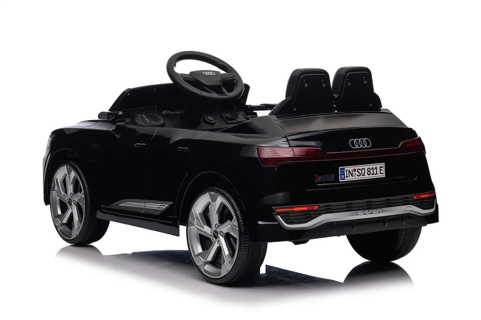 Mașinuță electrică copii cu licență Audi SQ8 negru față [4]