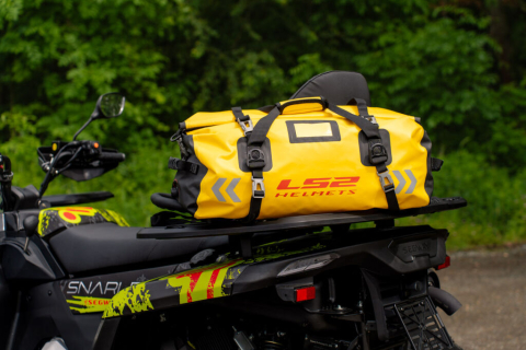 Geantă moto ATV impermeabilă 65L PVC waterproof galbenă [1]