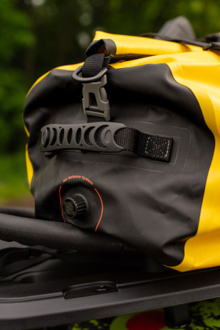 Geantă moto ATV impermeabilă 65L PVC waterproof galbenă [2]