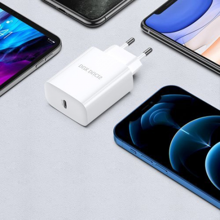 Incarcator cu Cablu Date iPhone 12 / 12 PRO / 12 PRO / 13 / 13 pro / 13 Pro Max, MAX 18W 20W [2]