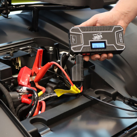Offroad - Power Bank SHARK Jump Starter EPS-400 12000 mAh 500A pentru Auto, Moto și ATV