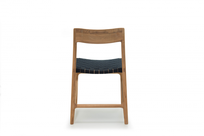 Fawn chair with solid oak structure and cotton webbing seat [4]