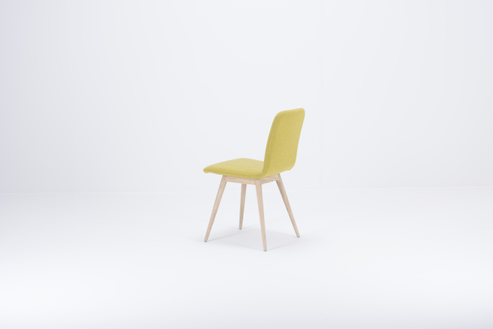 Ena chair with solid oak feet and seat+backrest upholstered with fabric Main Line Flex Gazzda [26]