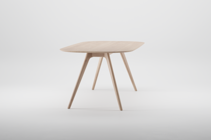 Coco Table Artisan [2]