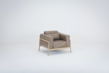 Fotolii Fixe - Fawn Armchair