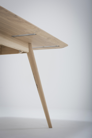 Stafa table Gazzda [13]