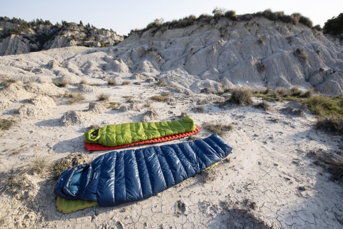 Sac de dormit de vara cu puf de rata, Pinguin Lava 350 (+2/-4/-20°C), 816g, latime 85/55cm, impachetat Ø18x30/27cm [5]