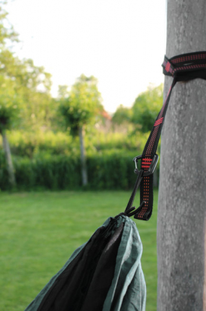 Set chinga suspendare hamac Travelsafe Traveltree TS0133, 2x2.5m, cu 7 bucle cusute si carabiniere [3]