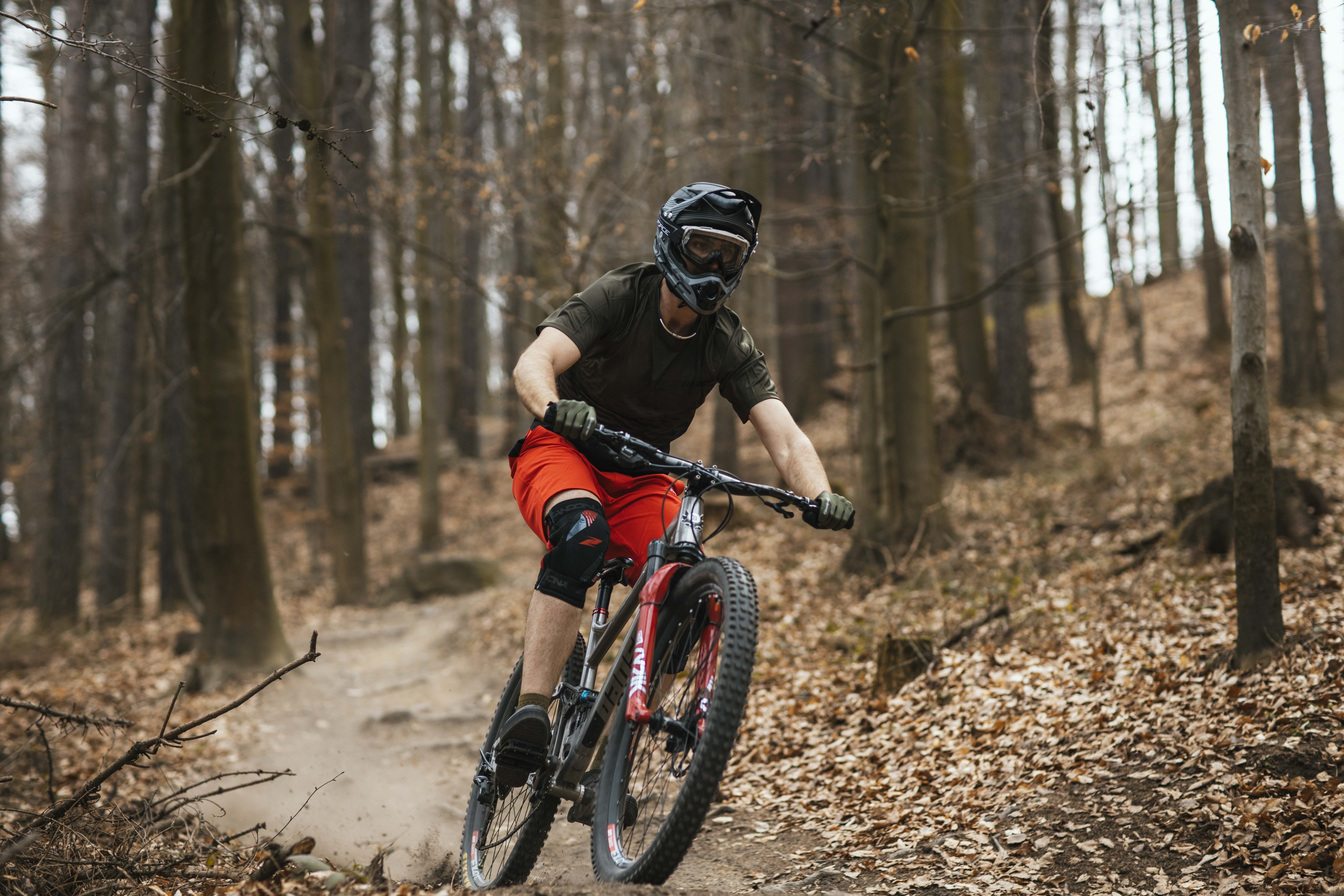 Pantaloni scurti Force Blade MTB, lenjerie cu bazon, Rosu, XS [9]