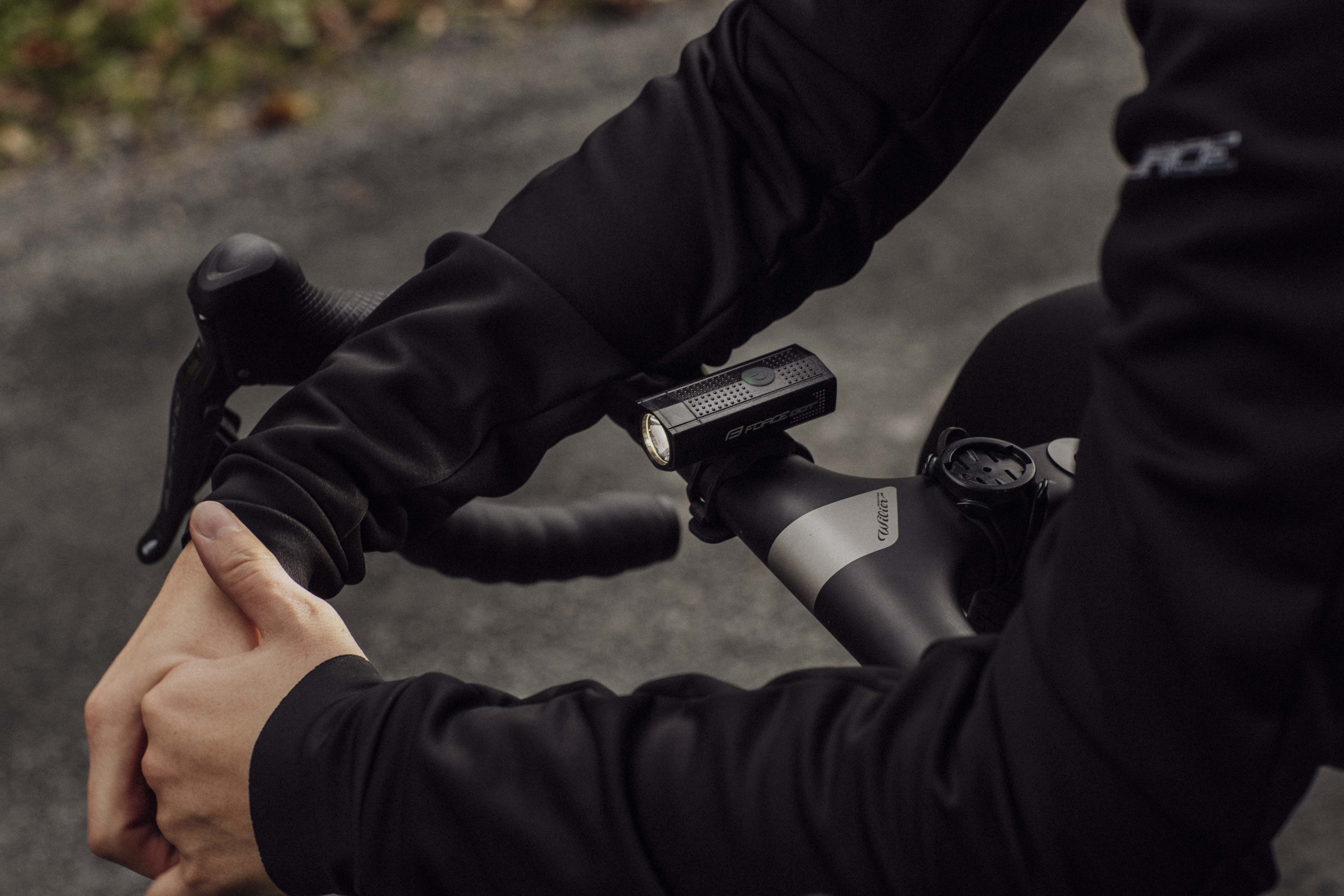 Lumina fata Force DOT USB Negru [5]