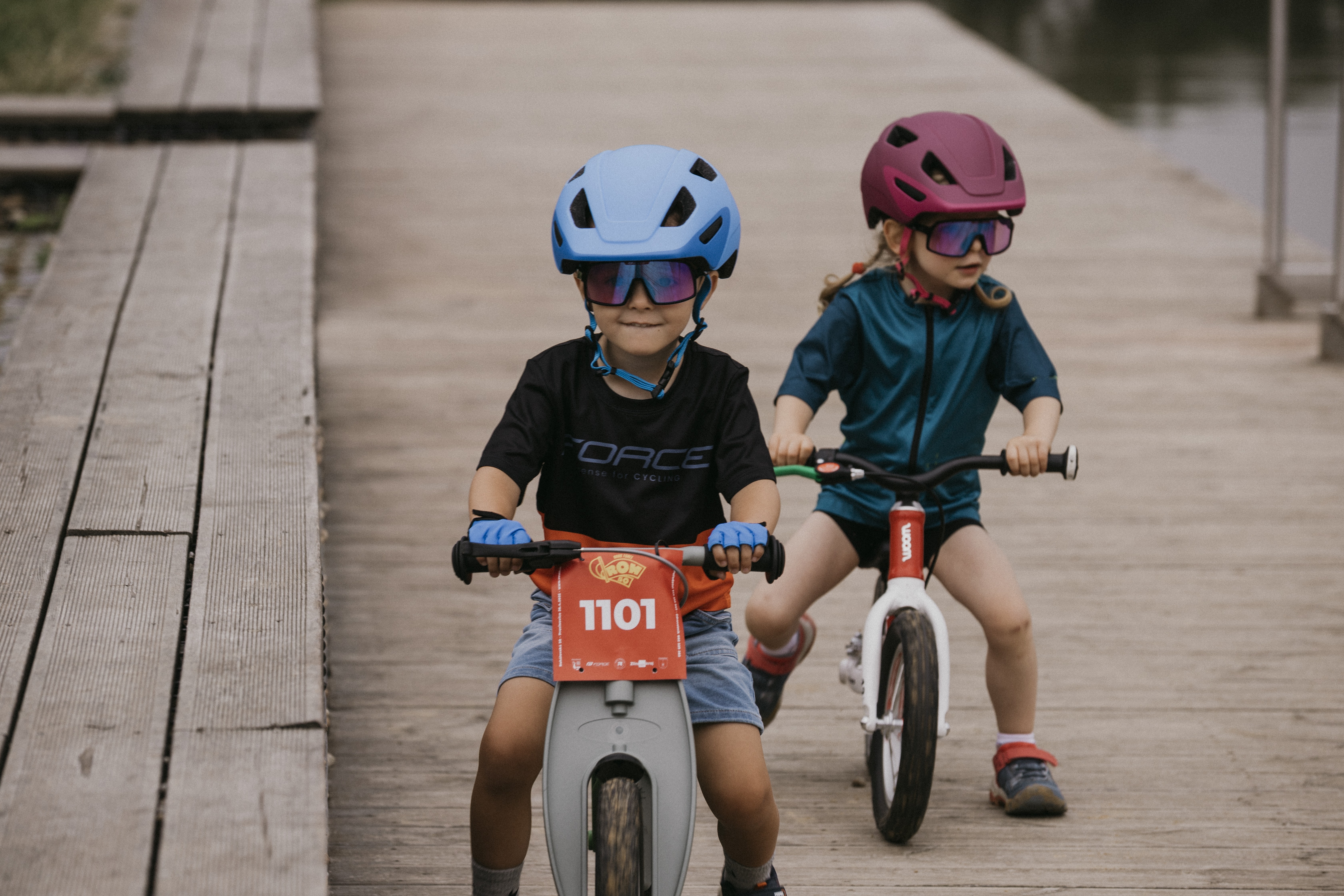 Ochelari Force VIBE junior, negru, lentile mov [2]