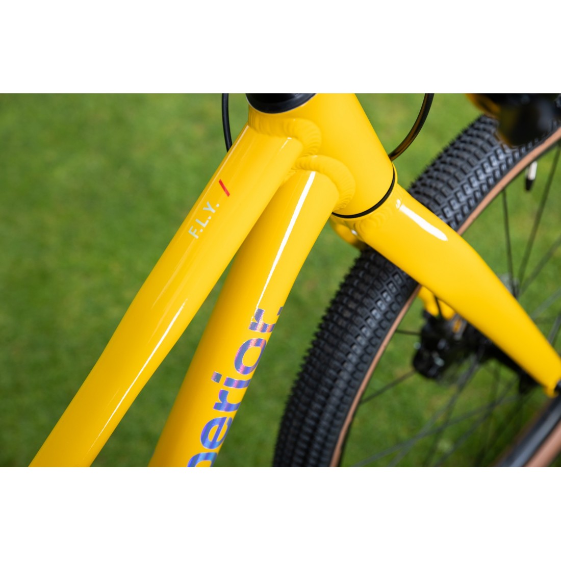 Bicicleta Superior F.L.Y. 24 Gloss Yellow [7]