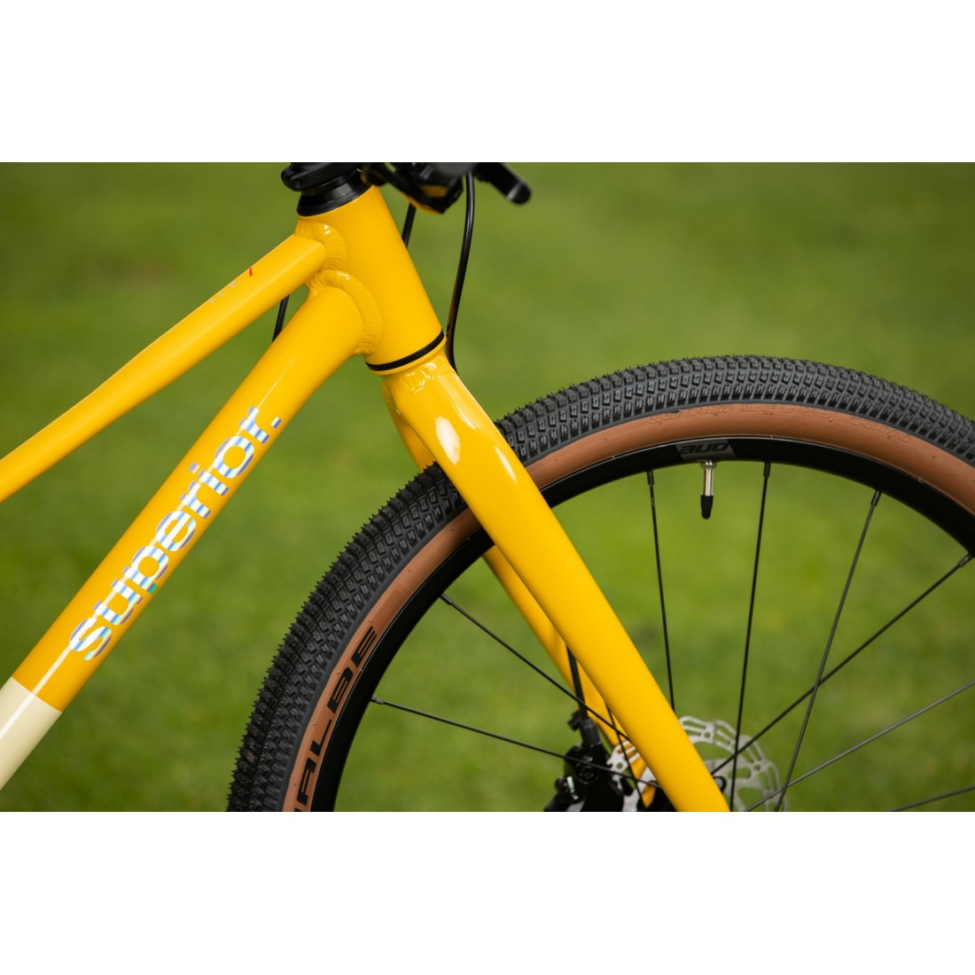 Bicicleta Superior F.L.Y. 24 Gloss Yellow [4]