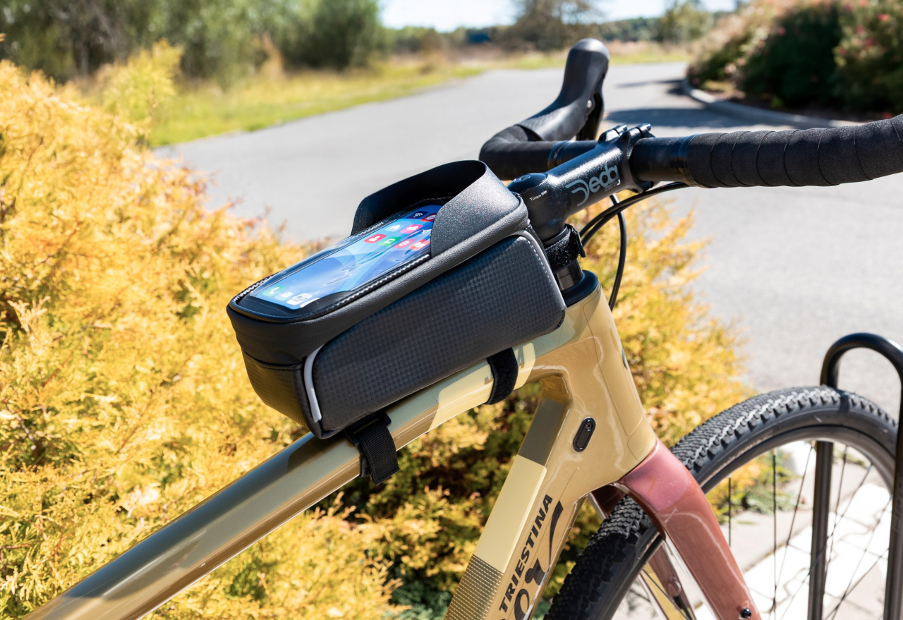 Borseta cadru Force Clash cu compartiment telefon neagra [4]