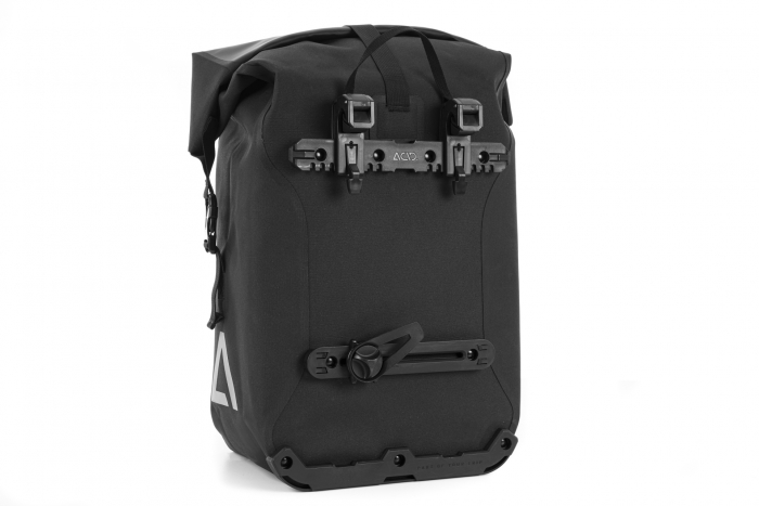 Coburi Acid Pannirers Travlr Pro 20/2 Black [2]