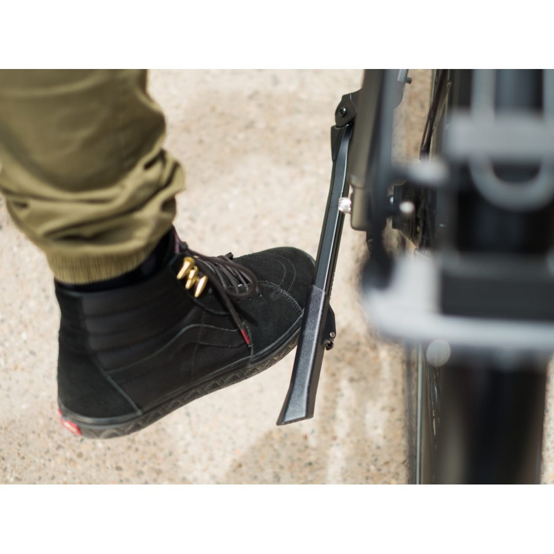 Cric reglabil BBB BKS-08 UniKick 26-29 negru [4]