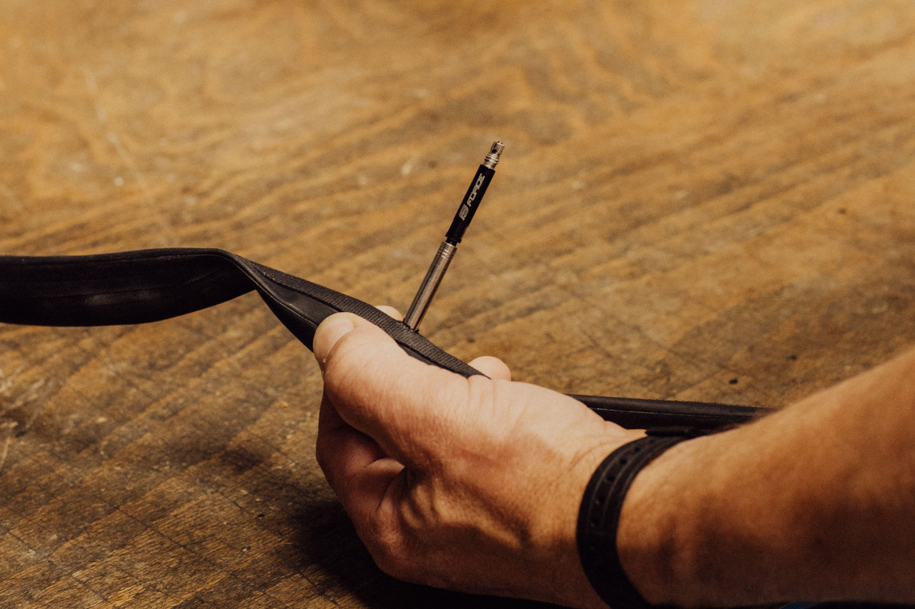 Extensie Valve Presta Al 28mm Force Negre 1 Bucata [2]