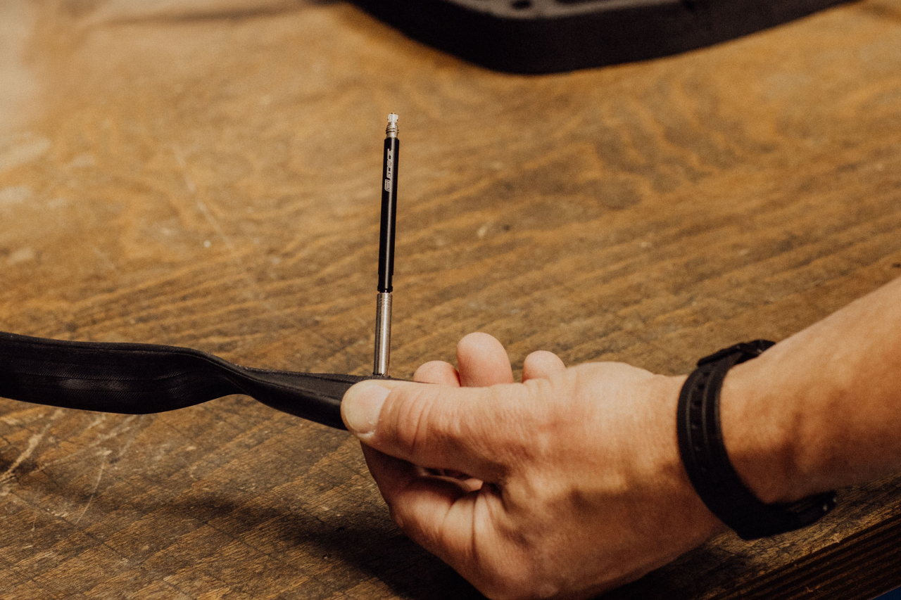 Extensii valve Presta Al 60 mm Force negre [2]