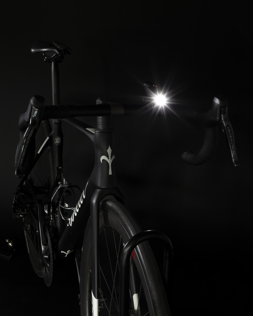 Lumina fata Force Shark USB 700Lm Negru [3]